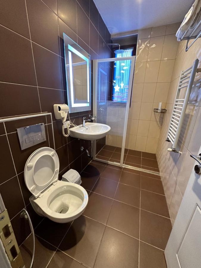 Hotel Gjallica Kukes 외부 사진