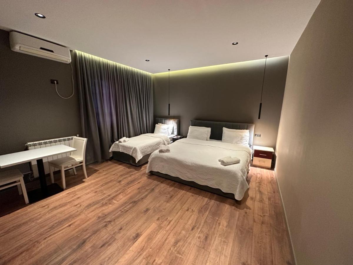 Hotel Gjallica Kukes 외부 사진