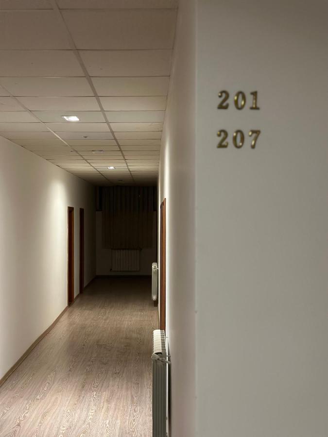 Hotel Gjallica Kukes 외부 사진