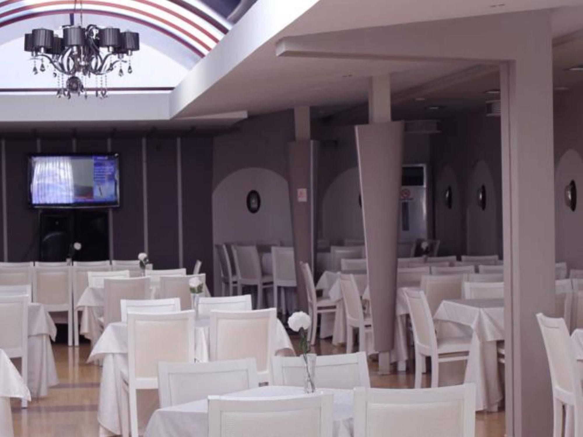 Hotel Gjallica Kukes 외부 사진